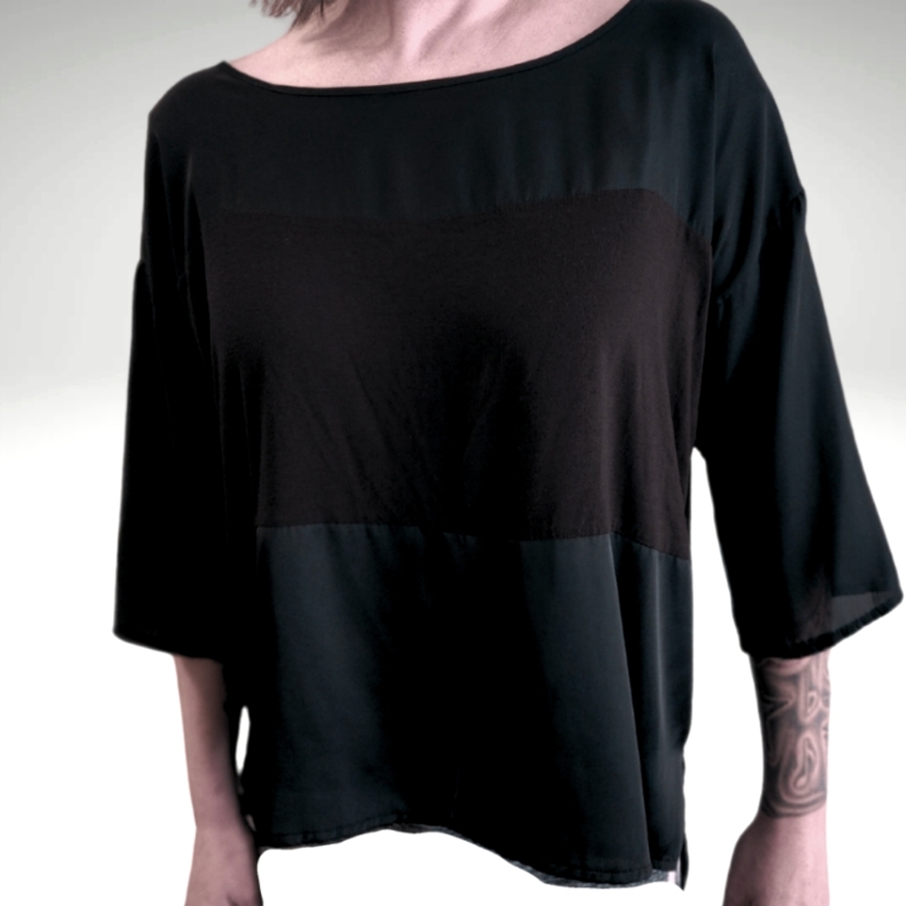 Kenneth Cole New York top, three fabric black, sz Lg